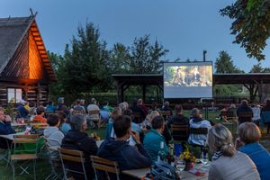 Freiluftkino in Lehde: Finale mit Manta, Manta